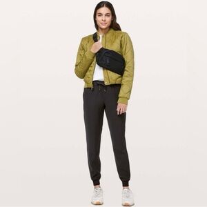 Lululemon On The Fly Joggers Black 8